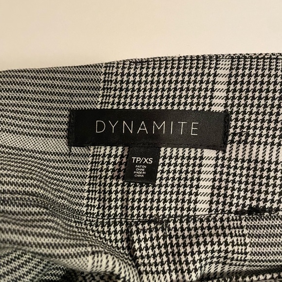 Dynamite Skirt - Picture 3 of 3